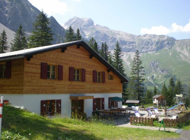 Murmelessen auf der Schattenlaganthütte