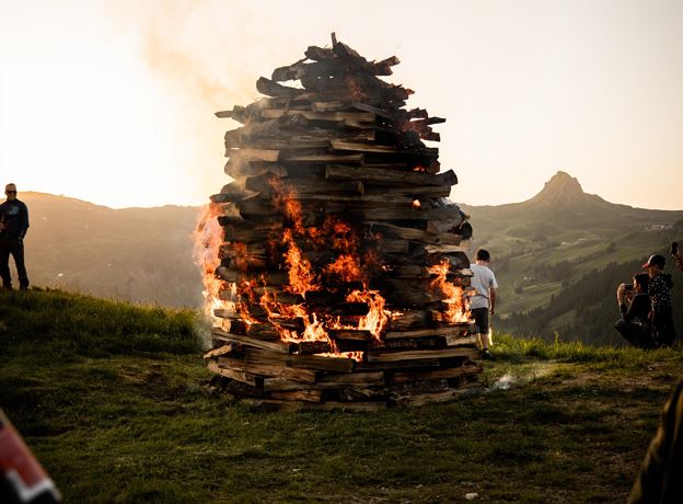 Sonnwendfeuer am Hahnenkopf