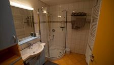 Apartment, shower, toilet, 2 bed rooms