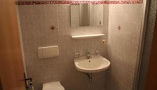 Double room, shower, toilet