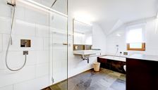 Holiday home, shower and bath tub