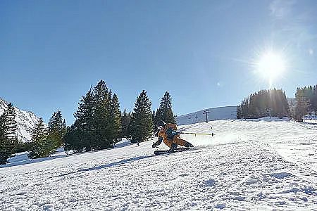 brandnertal-skifahren-sportlich