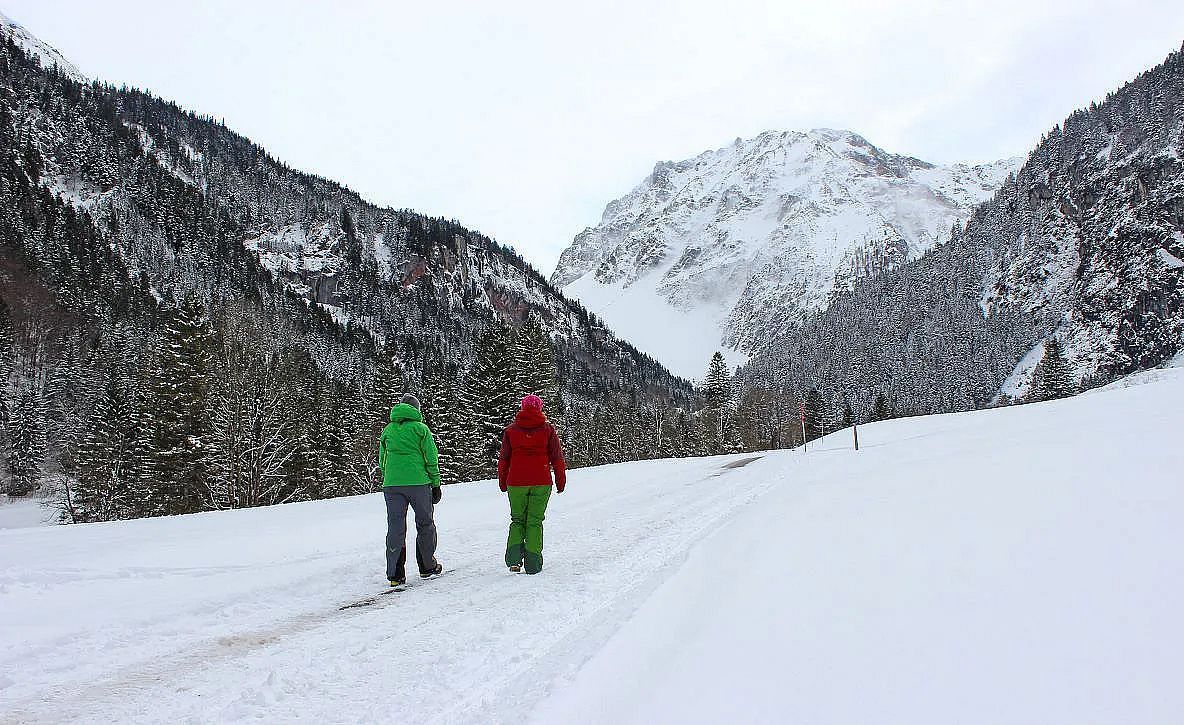 Sledging for Relaxation.