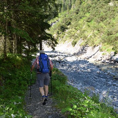 walsertal-sommer-geführtewanderung-gadental